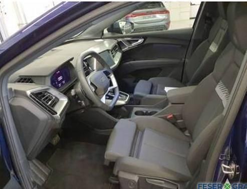 Gebraucht Audi Q4 e-tron Ambiente 210 kW (286 PS) 2025 Navarrablau metallic SUV