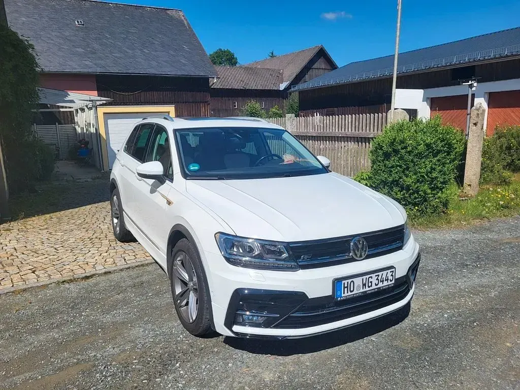 Gebraucht VW Tiguan R-line 150 PS (110 kW) 2020 Weiß SUV