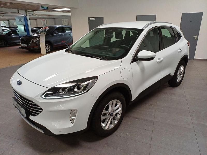 Weiß Gebraucht 2022 Ford Kuga Titanium SUV | 25.950 € (Fairer Preis) - Bild 1/4