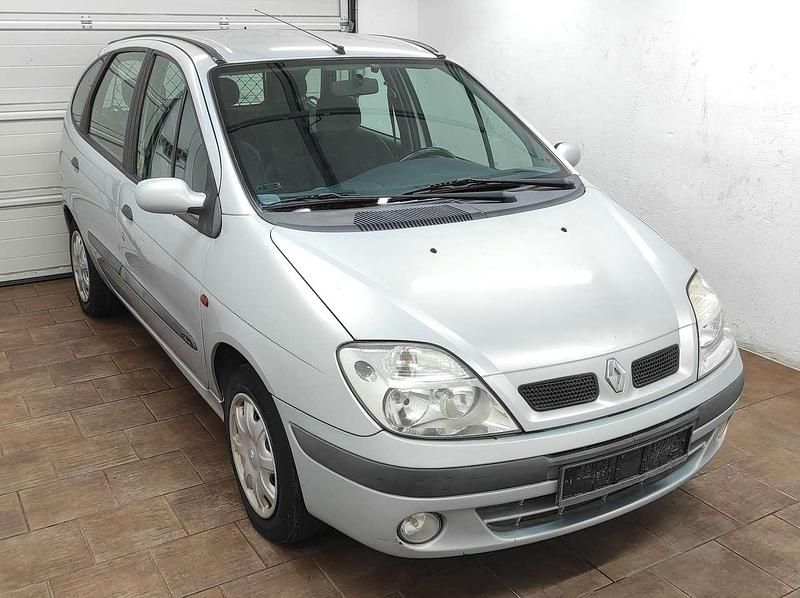 Silber Gebraucht 1999 Renault Scénic Van / Kleinbus | 799 € (Guter Preis) - Bild 1/4