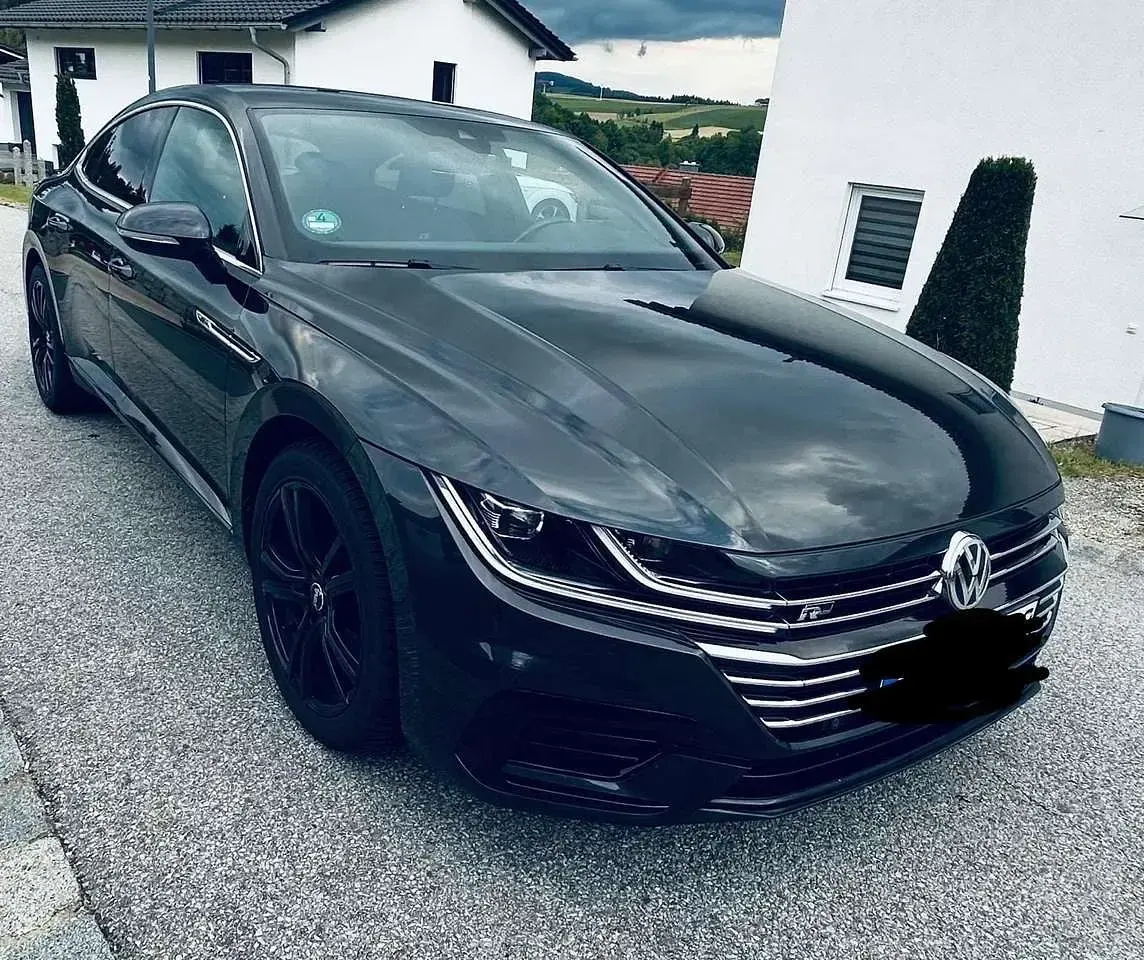 Gebraucht VW Arteon R-line 190 PS (139 kW) 2018 Grau Kleinwagen