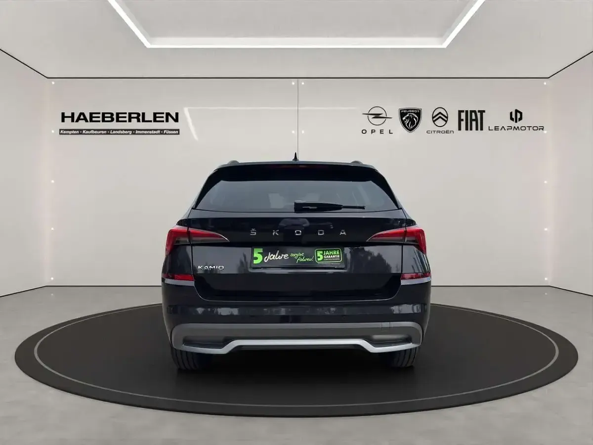 Second-hand Skoda Kamiq Style 116 CP (85 kW) 2020 Negru SUV