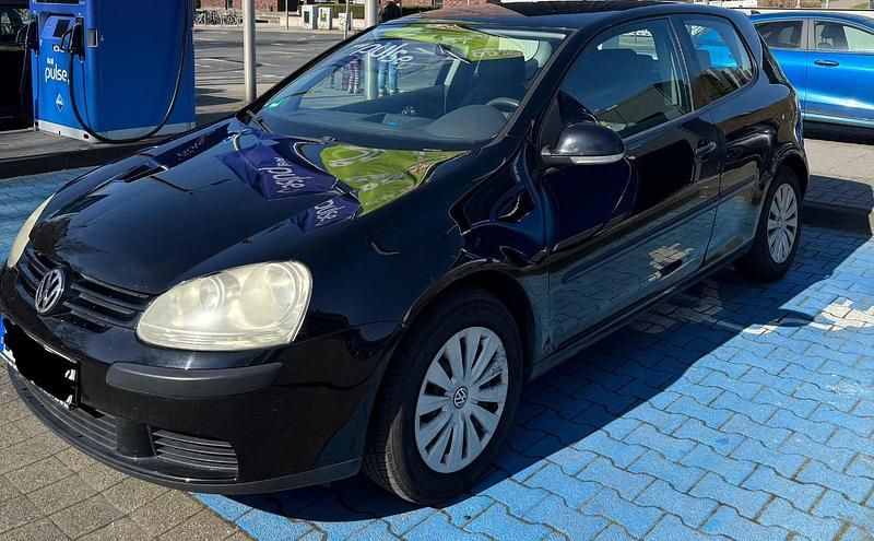 Gebraucht VW Golf IV 75 PS (55 kW) 2004 Schwarz Limousine