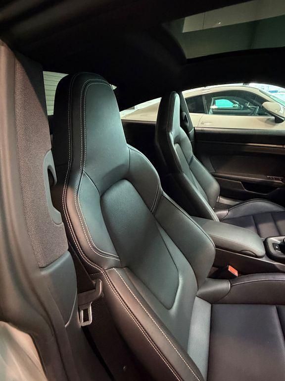 Gebraucht Porsche 992 480 PS (353 kW) 2024 Grau