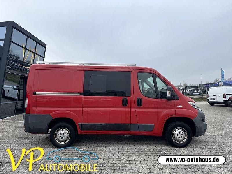 Gebraucht Fiat Ducato 116 PS (85 kW) 2014 Rot Van