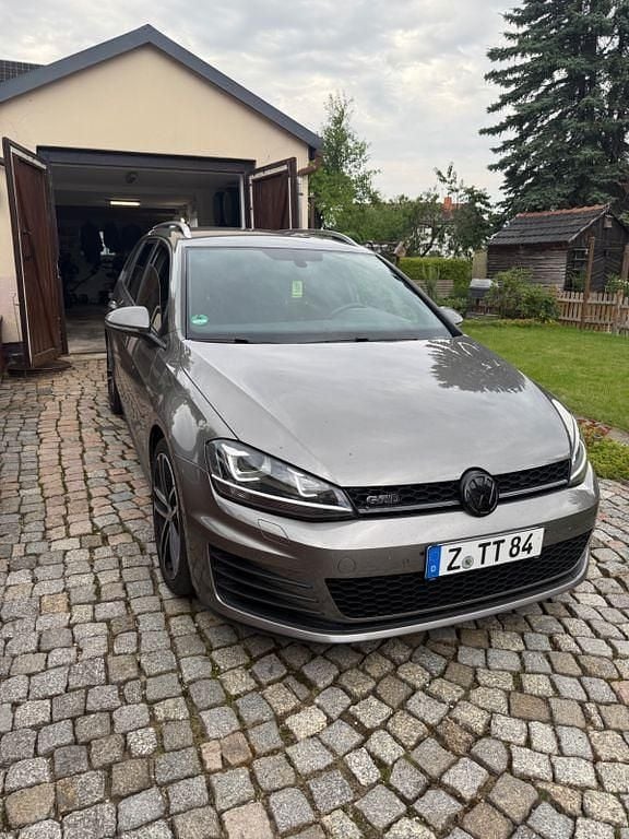 Grau Gebraucht 2016 VW Golf VII GTD Kombi | 13.750 € (Superpreis) - Bild 1/4
