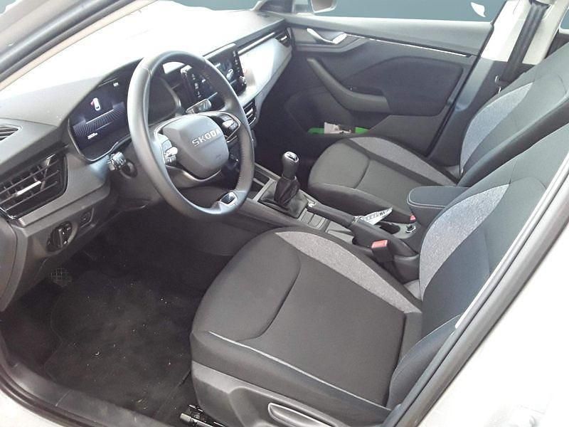 Gebraucht Skoda Scala 116 PS (85 kW) 2025 Grau Kleinwagen