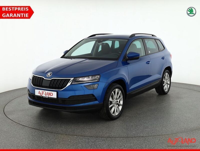 Blau Gebraucht 2020 Skoda Karoq SUV | 26.490 € (Fairer Preis) - Bild 1/4