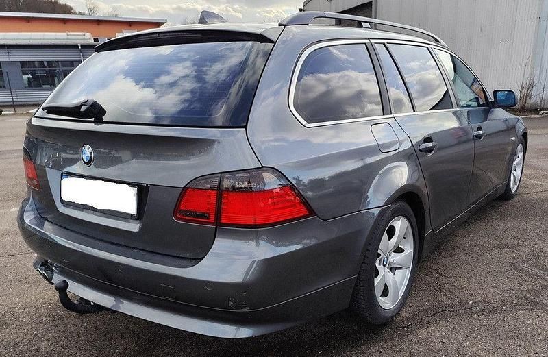 Gebraucht BMW 535 Performance 272 PS (200 kW) 2005 Grau Kombi