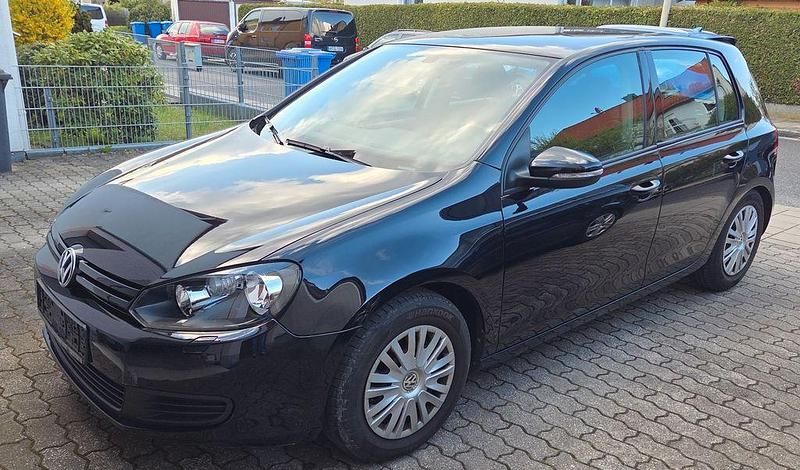 Second-hand VW Golf VI 105 CP (77 kW) 2011 Hatchback