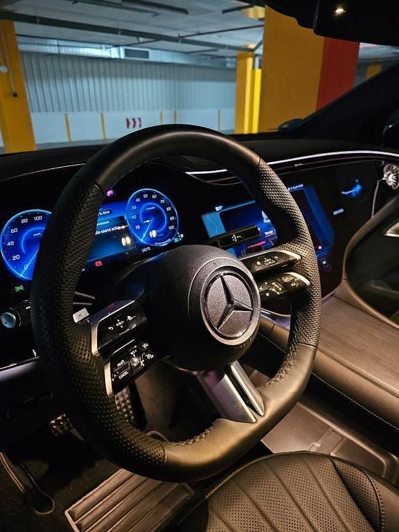 Gebraucht Mercedes EQE500 AMG line 300 kW (408 PS) 2023 SUV