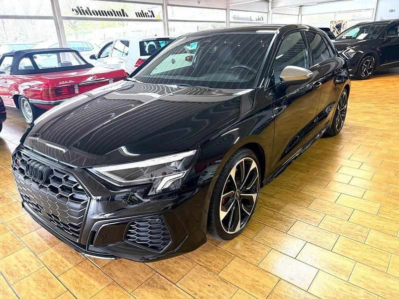 Gebraucht Audi S3 Basis 310 PS (228 kW) 2024 Schwarz Limousine