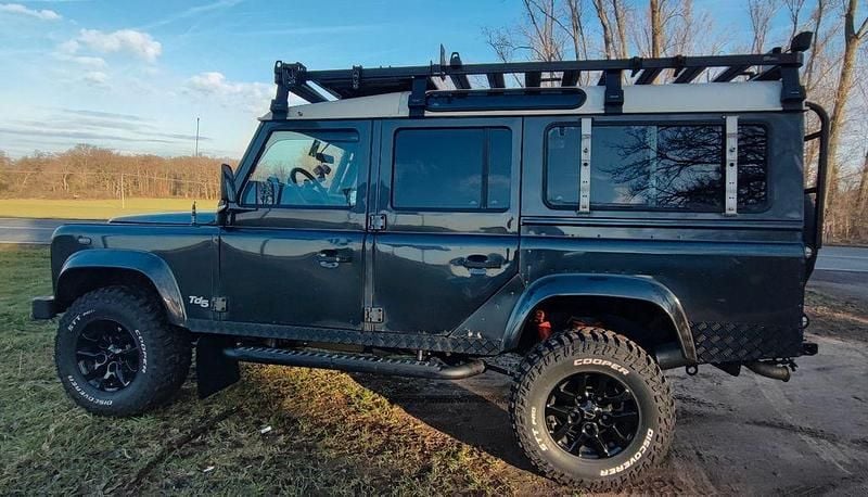 Gebraucht Land Rover Defender 122 PS (89 kW) 2001 Grau SUV