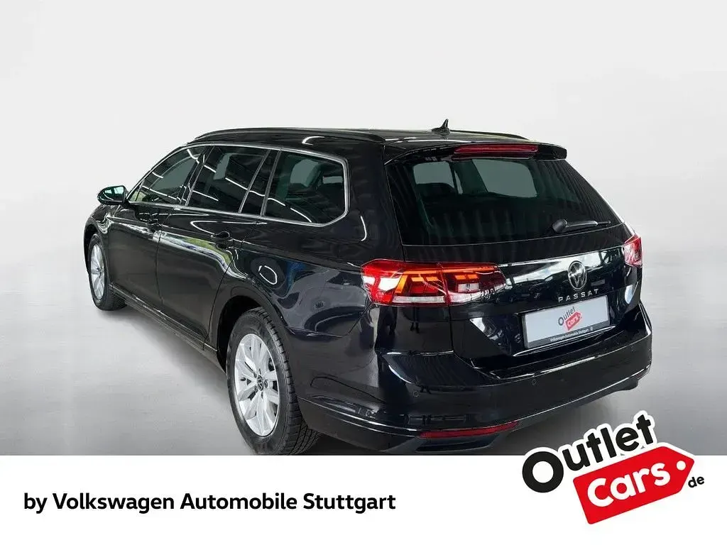 Gebraucht VW Passat Business 150 PS (110 kW) 2023 Schwarz Kombi