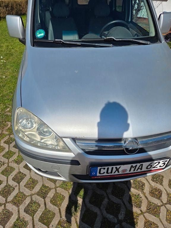 Second-hand Opel Combo Edition 90 CP (66 kW) 2011 Argintiu Monovolum