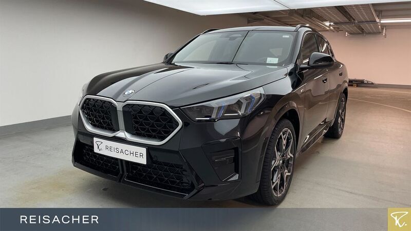 Saphirschwarz Neu 2025 BMW X2 M Sport SUV | 51.490 € (Superpreis) - Bild 1/4