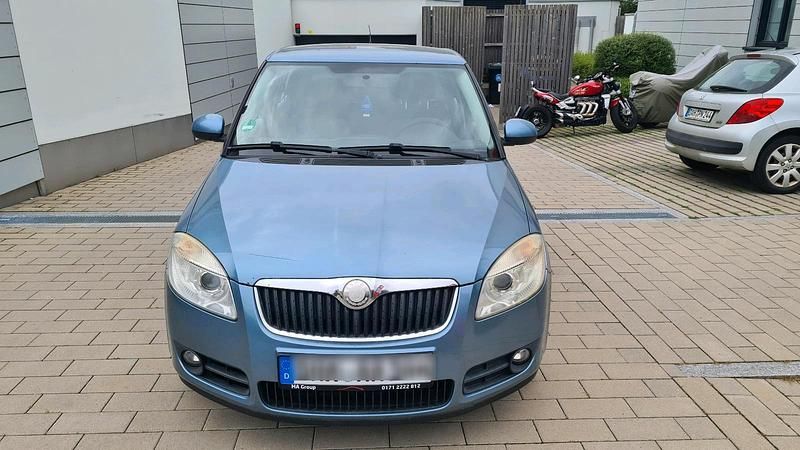 Gebraucht Skoda Fabia 60 PS (44 kW) 2008 Blau Kleinwagen