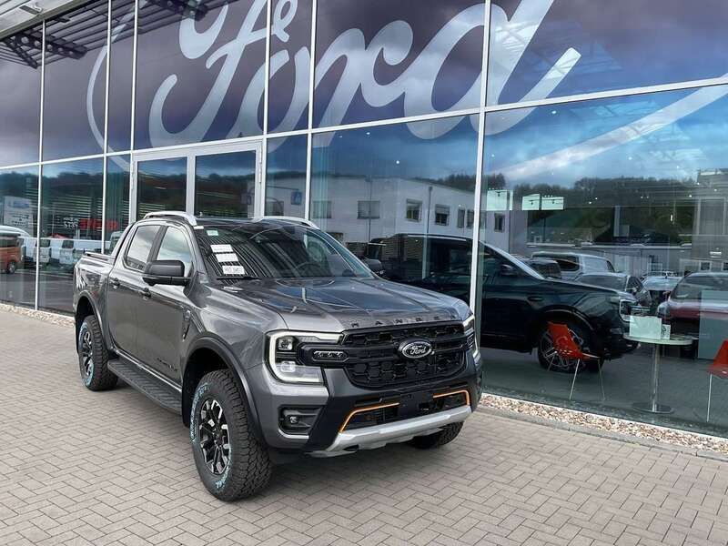 Carbonized grey metallic (grau) grau Neu 2025 Ford Ranger Wildtrack Abholung | 63.450 € - Bild 1/4