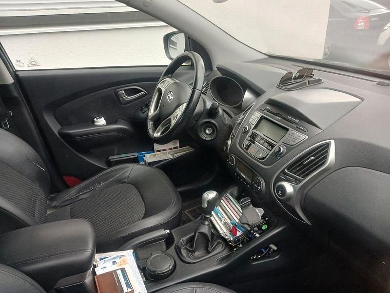 Gebraucht Hyundai ix35 Comfort 135 PS (99 kW) 2012 Schwarz SUV