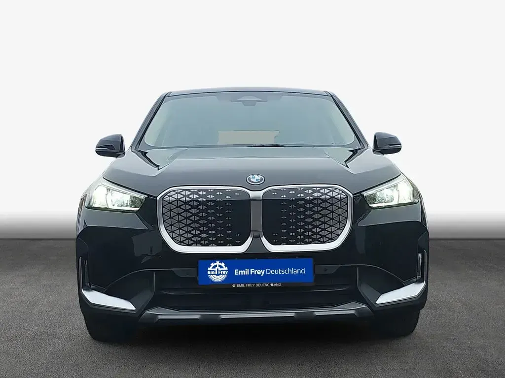 Używany BMW iX1 Performance 230 kW (313 KM) 2023 Czarny SUV