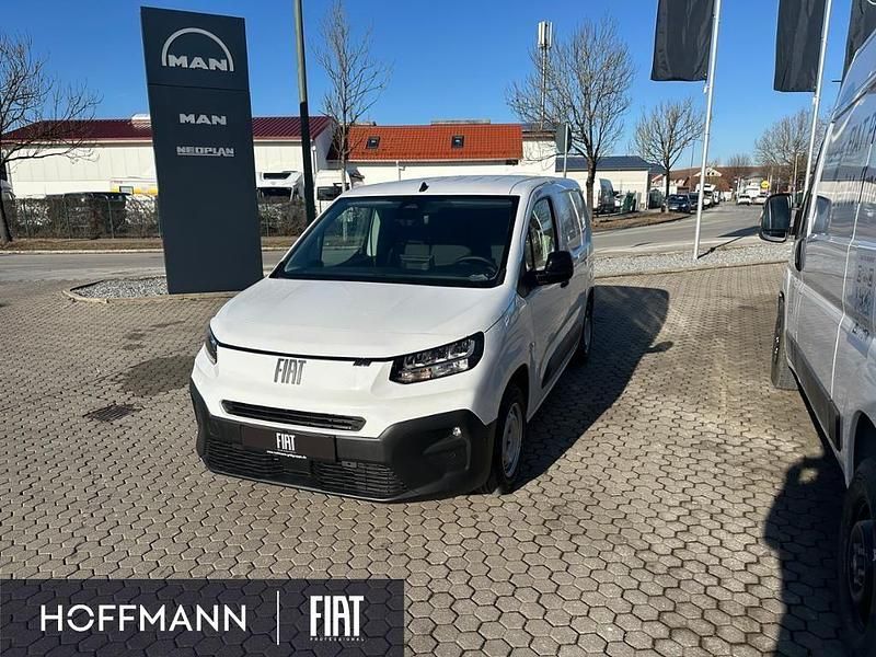 Neu Fiat Doblò 102 PS (75 kW) 2026 Weiß Van / Kleinbus