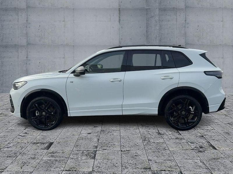 Gebraucht VW Tiguan R-line 193 PS (141 kW) 2025 Weiß SUV