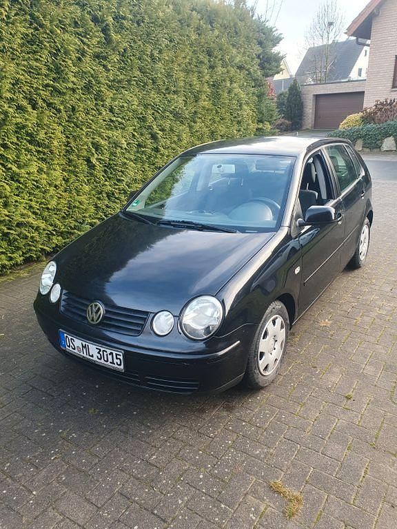 Schwarz Gebraucht 2004 VW Polo Basis Limousine | 1.200 € (Guter Preis) - Bild 1/4