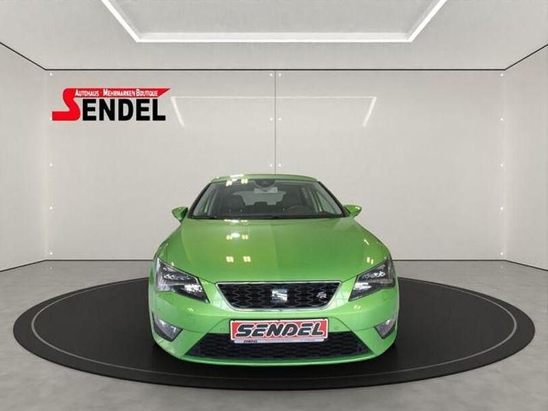 Grün Gebraucht 2014 Seat Leon FR Limousine | 10.999 € (Fairer Preis) - Bild 1/4