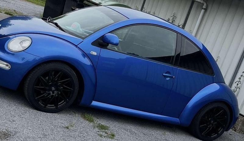 Używany VW Beetle 150 KM (110 kW) 1999 Niebieski Hatchback