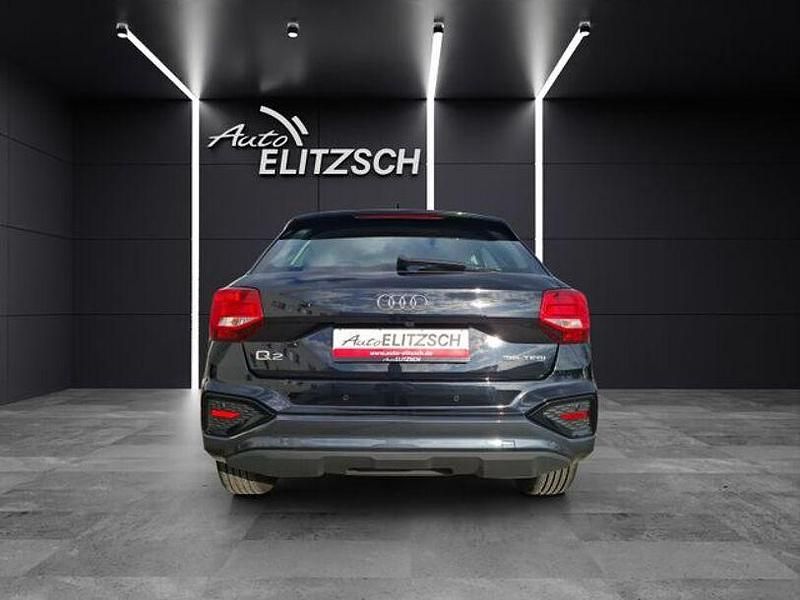Gebraucht Audi Q2 Advanced 150 PS (110 kW) 2022 Mythosschwarz metallic SUV