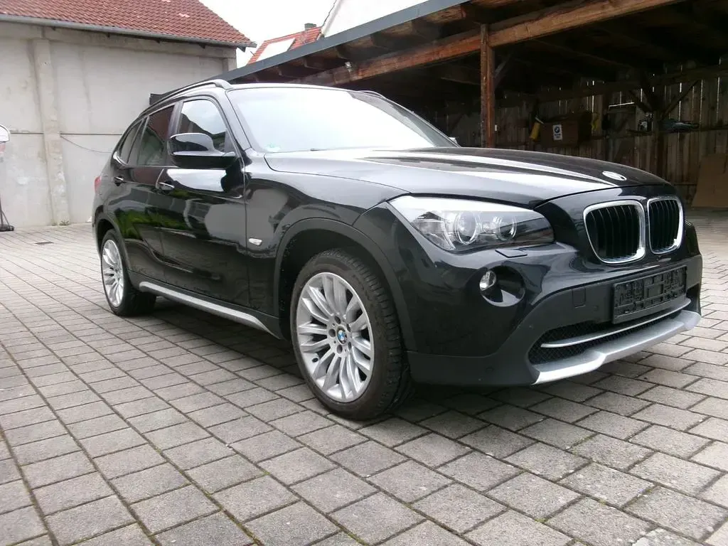Gebraucht BMW X1 Performance 177 PS (130 kW) 2012 Schwarz SUV
