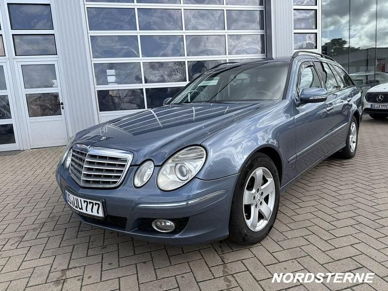 Gebraucht Mercedes E350 Elegance 272 PS (200 kW) 2007 Blau Kombi