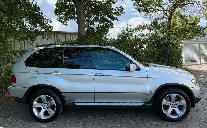 Grau Gebraucht 2007 BMW X5 Sport Line SUV | 7.900 € (Superpreis) - Bild 1/4