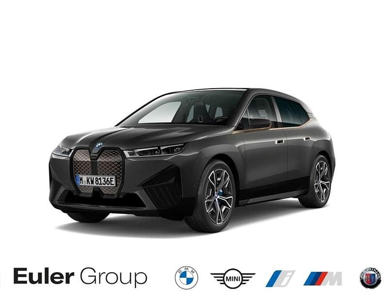 Grau Gebraucht 2022 BMW iX Sport Line SUV | 47.899 € (Etwas zu teuer) - Bild 1/3
