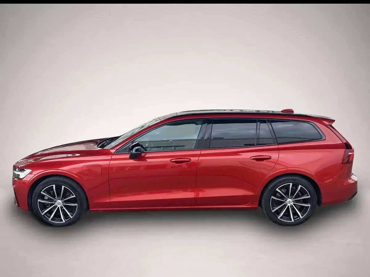 Gebraucht Volvo V60 Ultimate 455 PS (334 kW) 2023 Manufacturer Kombi