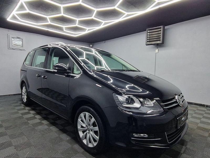 Gebraucht VW Sharan Highline 150 PS (110 kW) 2018 Schwarz Van / Kleinbus