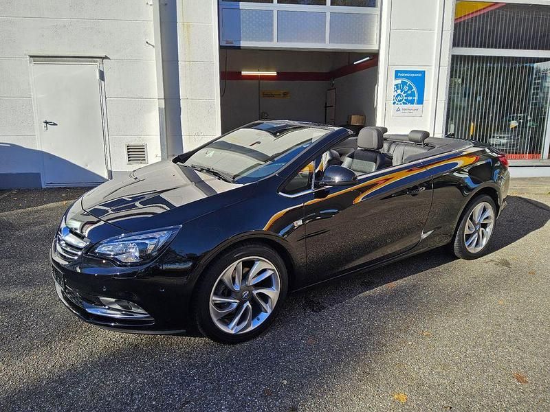 Schwarz Gebraucht 2016 Opel Cascada Innovation Cabrio | 14.700 € (Fairer Preis) - Bild 1/4
