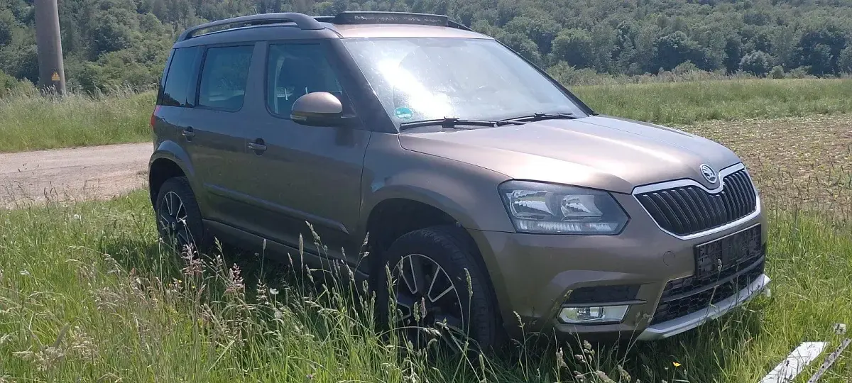 Gebraucht Skoda Yeti 122 PS (89 kW) 2014 Braun SUV