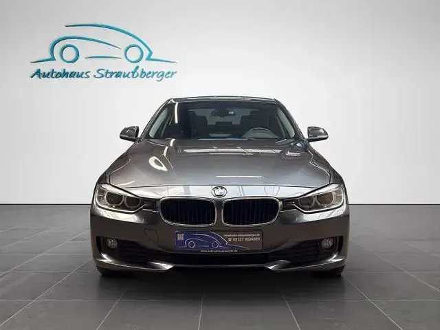 Gebraucht BMW 320 Comfort Edition 184 PS (135 kW) 2014 Graukeine angabe Limousine