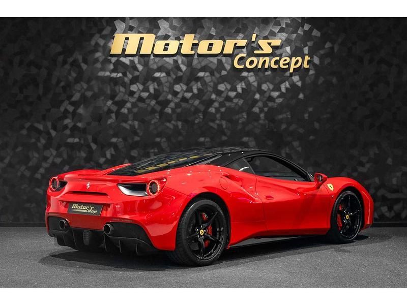 Gebraucht Ferrari 488 670 PS (492 kW) 2015 Rot