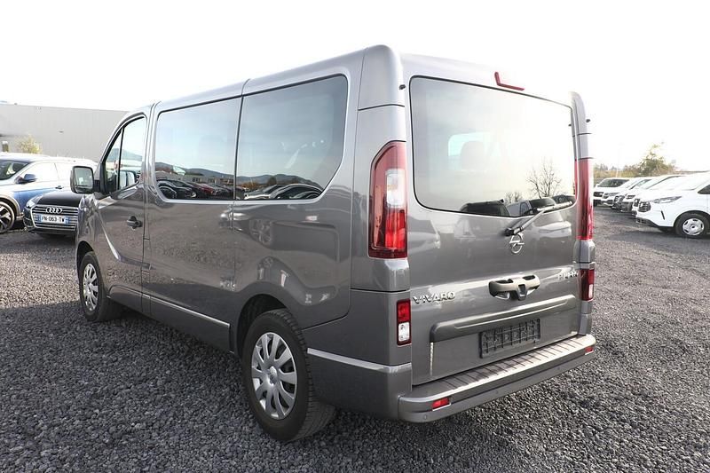 Gebraucht Opel Vivaro S 125 PS (91 kW) 2017 Metallic Van / Kleinbus