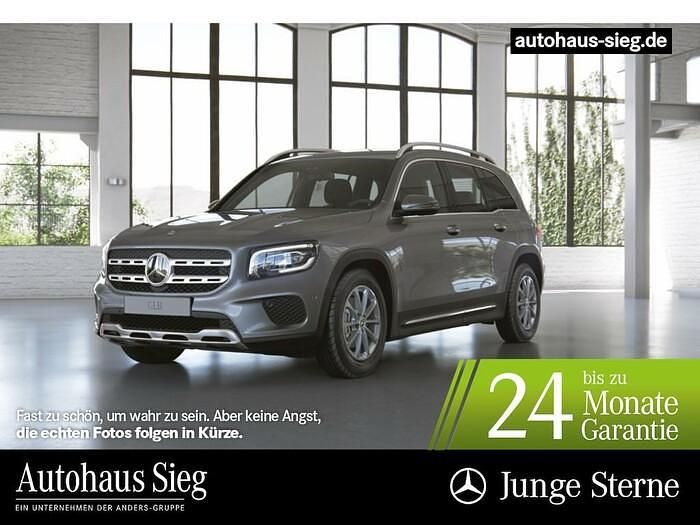 Grau mountaingrau Gebraucht 2022 Mercedes GLB180 Progressive SUV | 31.144 € (Guter Preis) - Bild 1/3