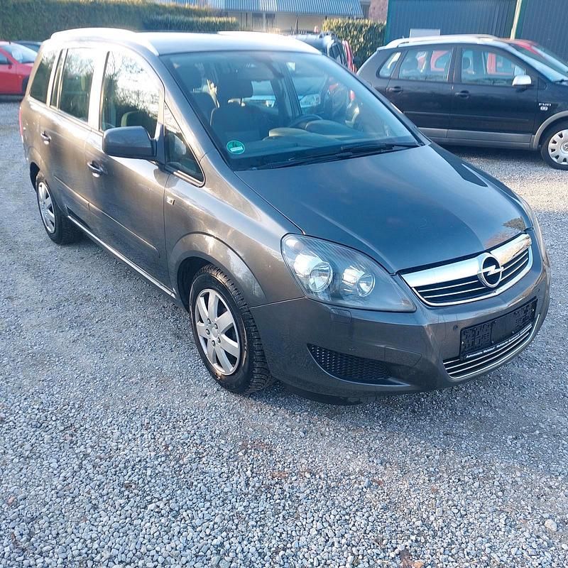 Gebraucht Opel Zafira 115 PS (84 kW) 2012 Grau Van / Kleinbus