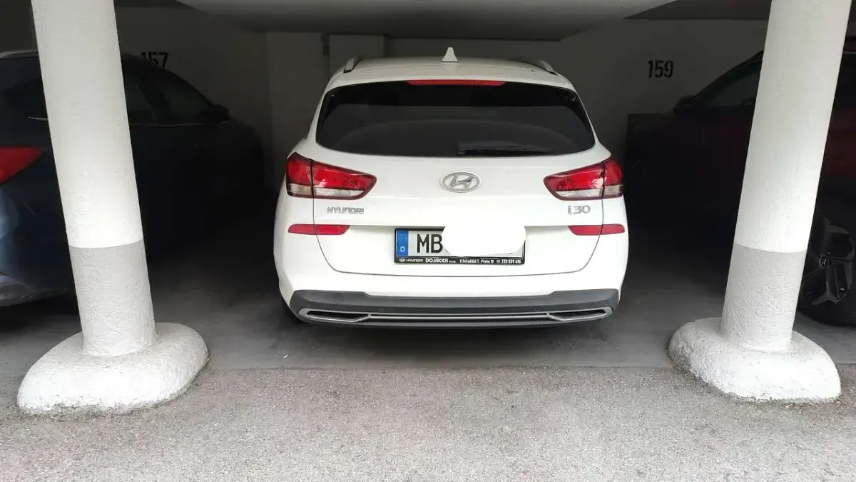 Gebraucht Hyundai i30 Trend 120 PS (88 kW) 2022 Weiß Kombi