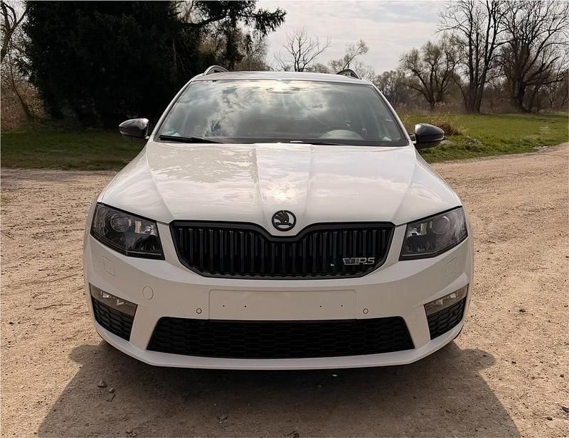 Second-hand Skoda Octavia RS 220 CP (161 kW) 2013 Alb Break