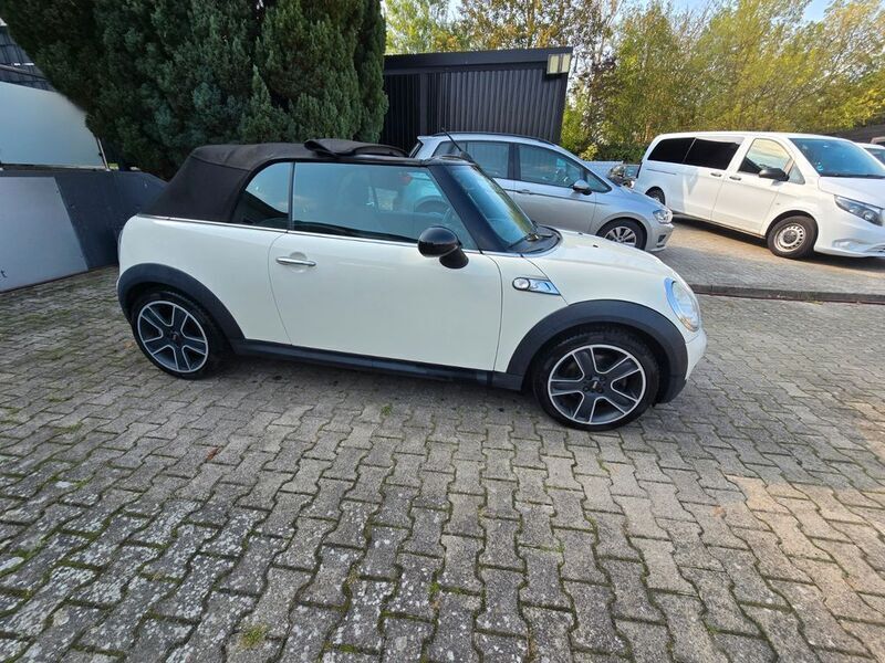 Gebraucht Mini Cooper S Cabriolet 174 PS (127 kW) 2010 Weiß Cabrio