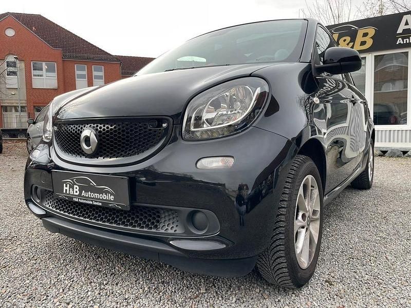 Gebraucht Smart ForFour Basis 71 PS (52 kW) 2015 Schwarz Kleinwagen