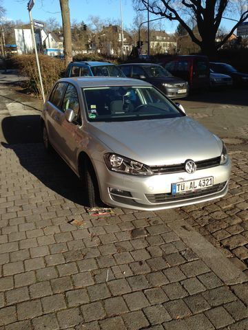 Gebraucht VW Golf VII 86 PS (63 kW) 2014 Silber metallic Limousine
