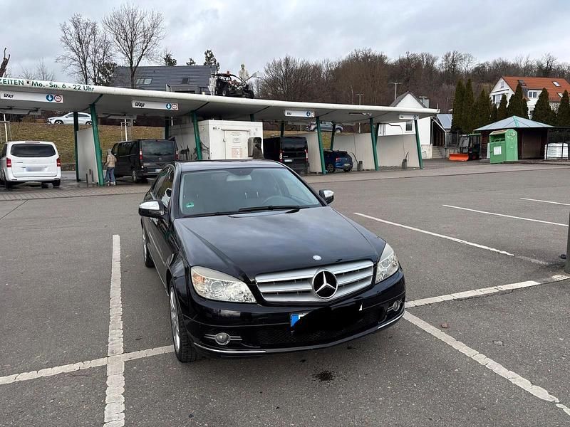 Gebraucht Mercedes C200 184 PS (135 kW) 2007 Schwarz Limousine