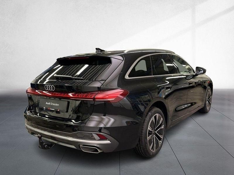 Neu Audi A5 Sport 150 PS (110 kW) 2025 Mythosschwarz metallic Kombi